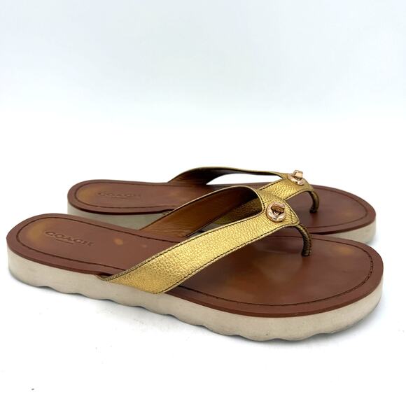 Coach Gold Shelly Leather Thong Flip Flop Sandals Size 9 - Picture 1 of 8